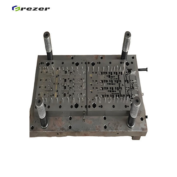 Large Pressure Die Casting Mold with 45000 to 100000 Diecasing Times ±0.02mm Tolerance and Ra1.6 Surface Roughness